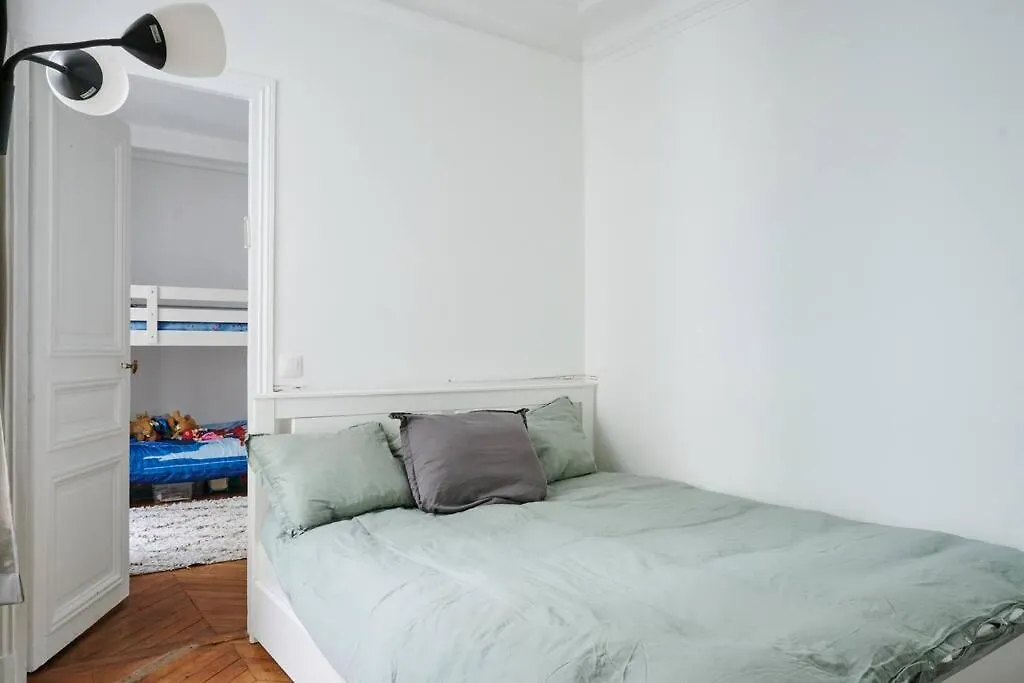 Apartment Family Vibes - Place Mexico Paris
